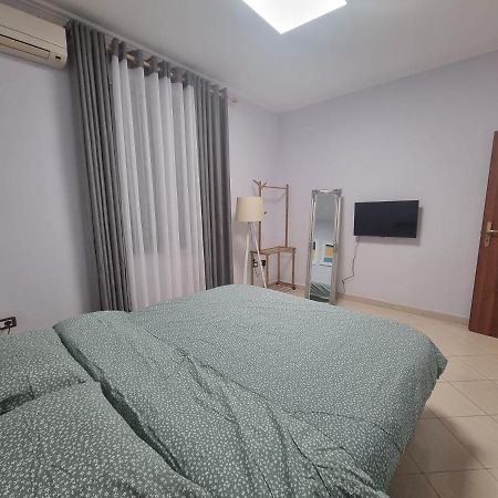 Glamorous Apartment In Tirana Extérieur photo