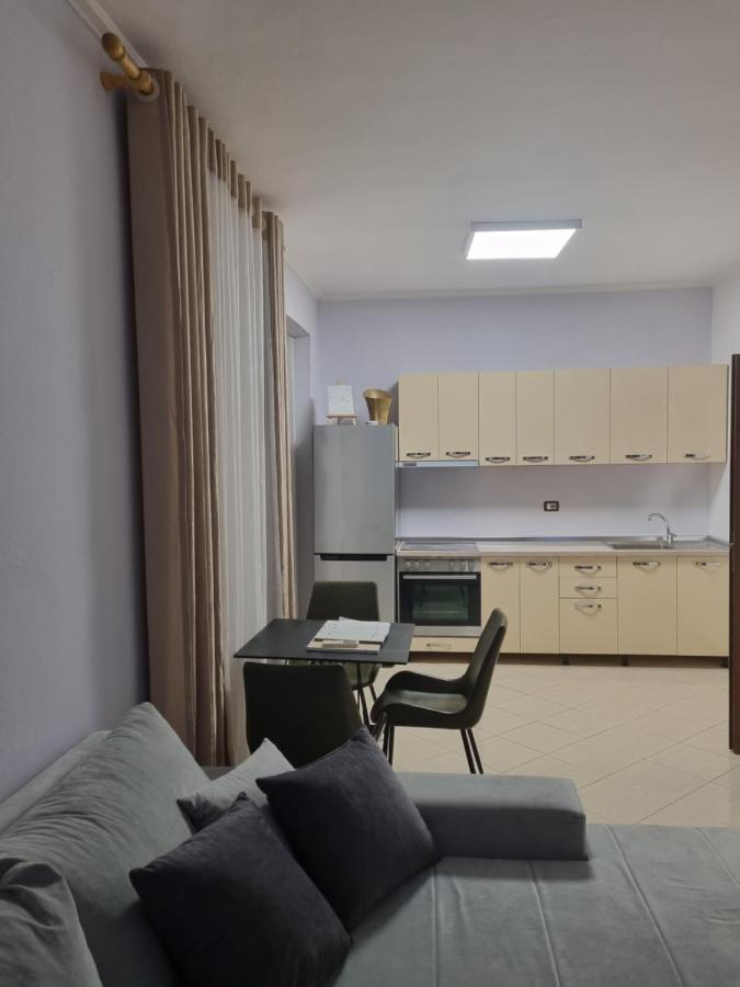 Glamorous Apartment In Tirana Extérieur photo